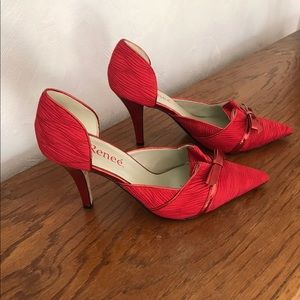 Vintage red Kitten heels with bow